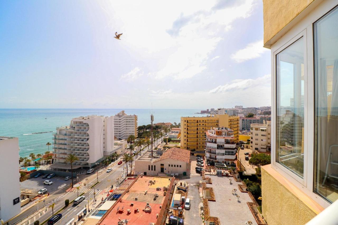 Penthouse With Panoramic Views - Puerto Marina Apartman Benalmádena Kültér fotó