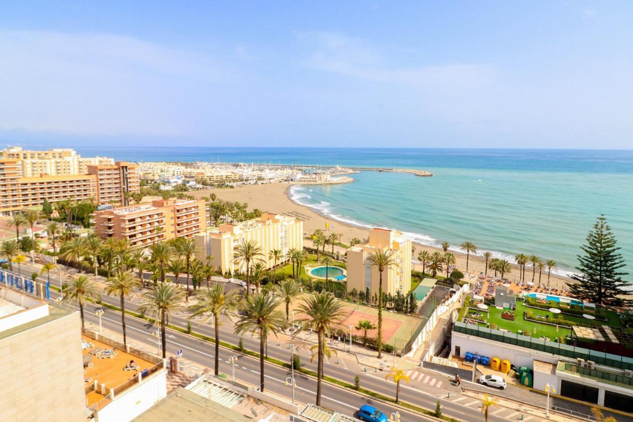 Penthouse With Panoramic Views - Puerto Marina Apartman Benalmádena Kültér fotó