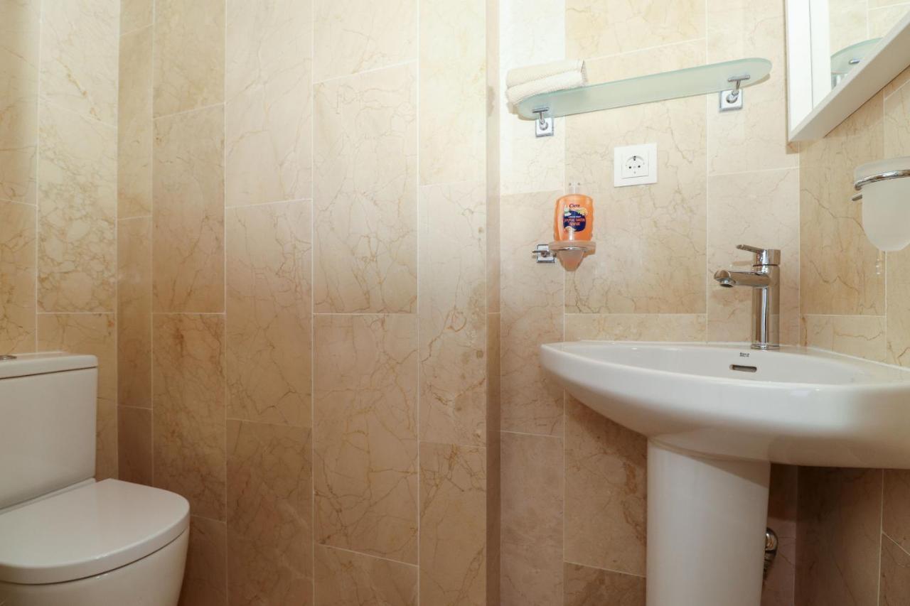 Penthouse With Panoramic Views - Puerto Marina Apartman Benalmádena Kültér fotó