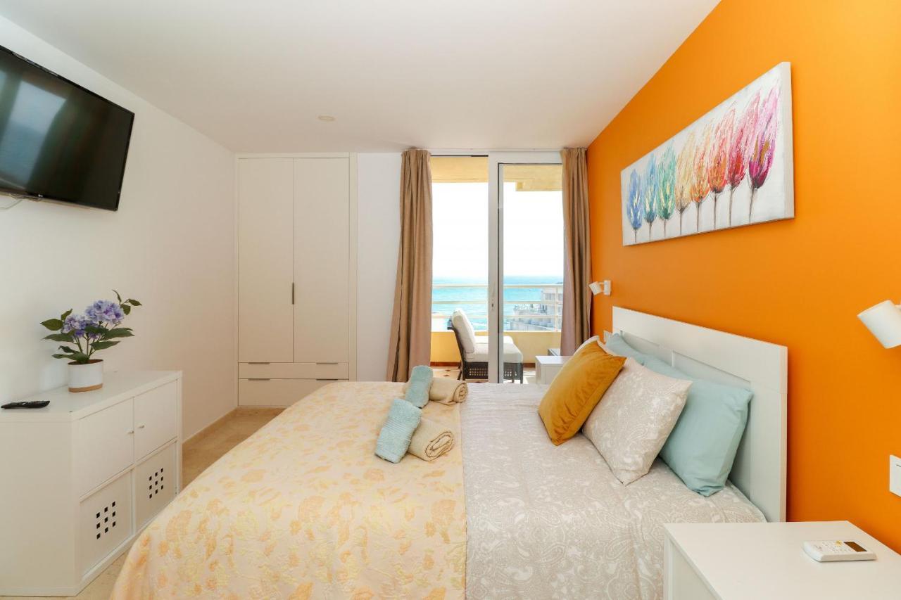 Penthouse With Panoramic Views - Puerto Marina Apartman Benalmádena Kültér fotó